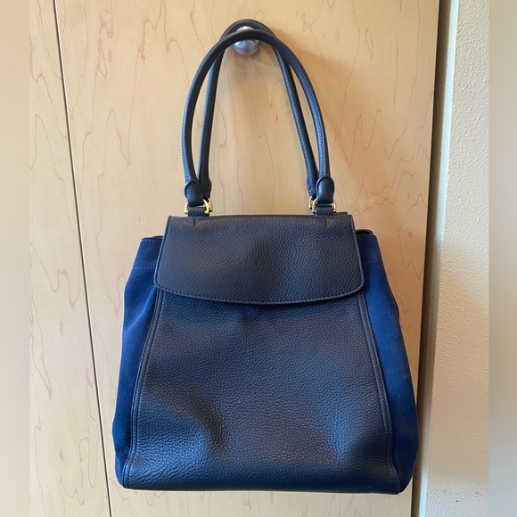 Tory Burch Half Moon Satchel/Shoulder Bag - Picture 2 of 12